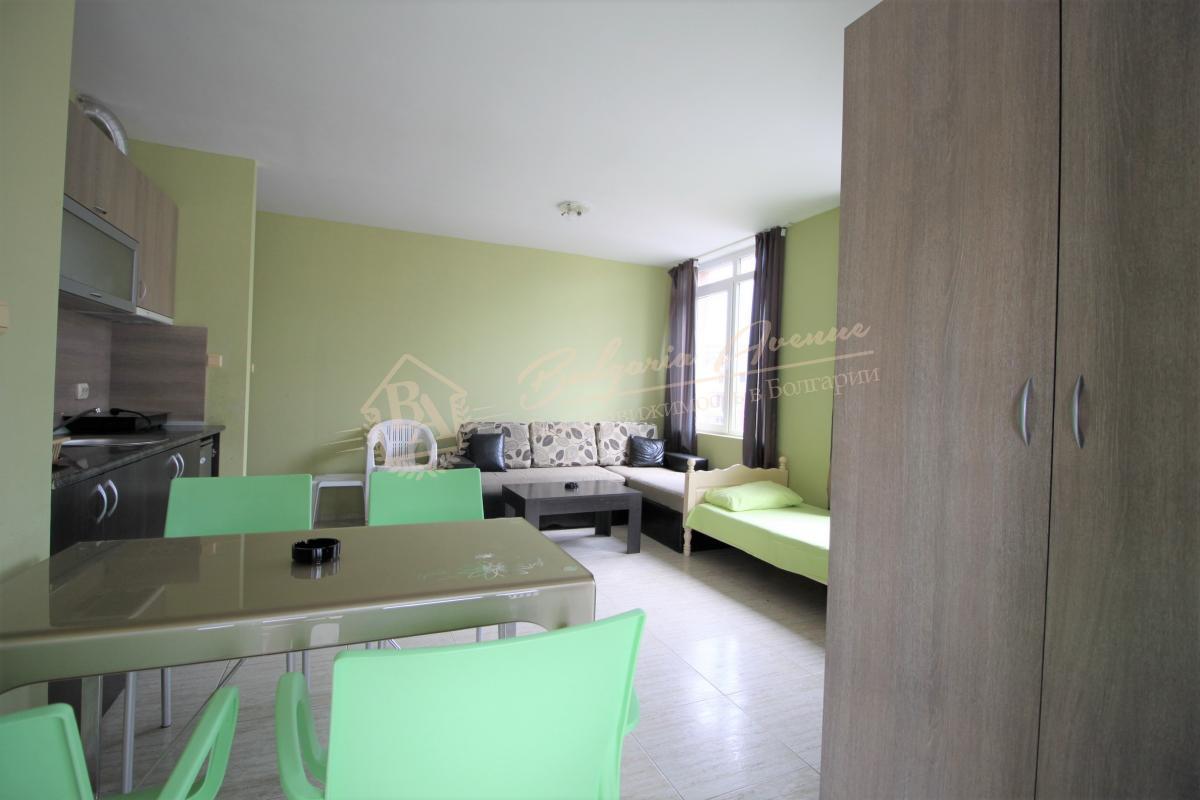 Spacious 1-bedroom apartment in a complex, Sunny Beach