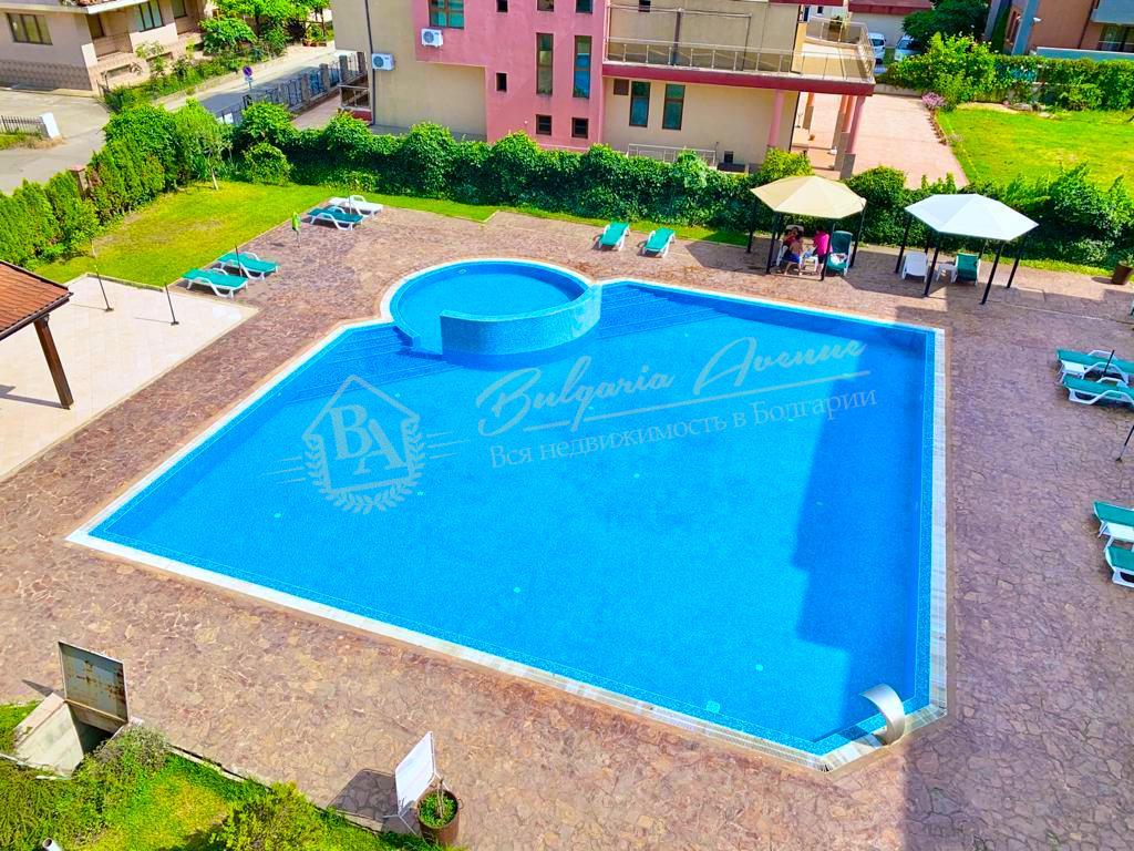 1-Bedroom Apartment with High-Quality Solid Wood Furniture - 100 m from the Sea in Ravda