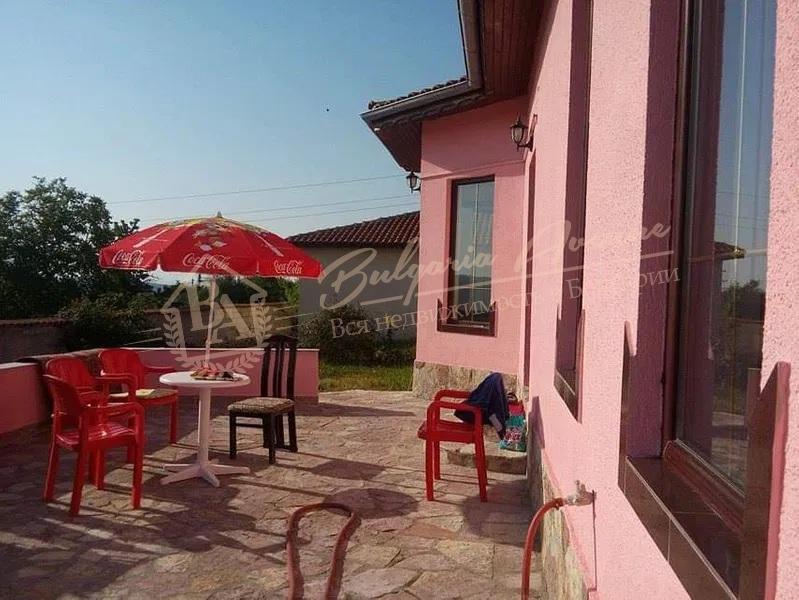 House in the village of Bliznatsi, 20 km from the city of Varna and 3 km from the Kamchia resort