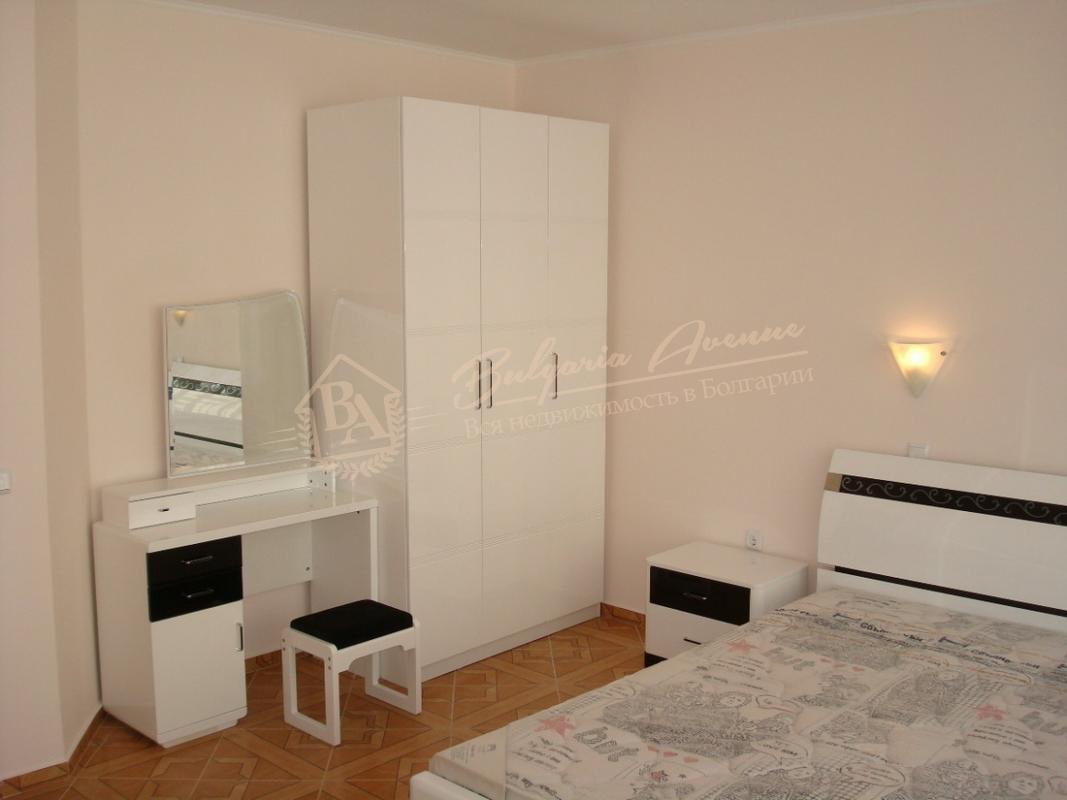 Cosy two-bedroom apartment close to the azure sea shore