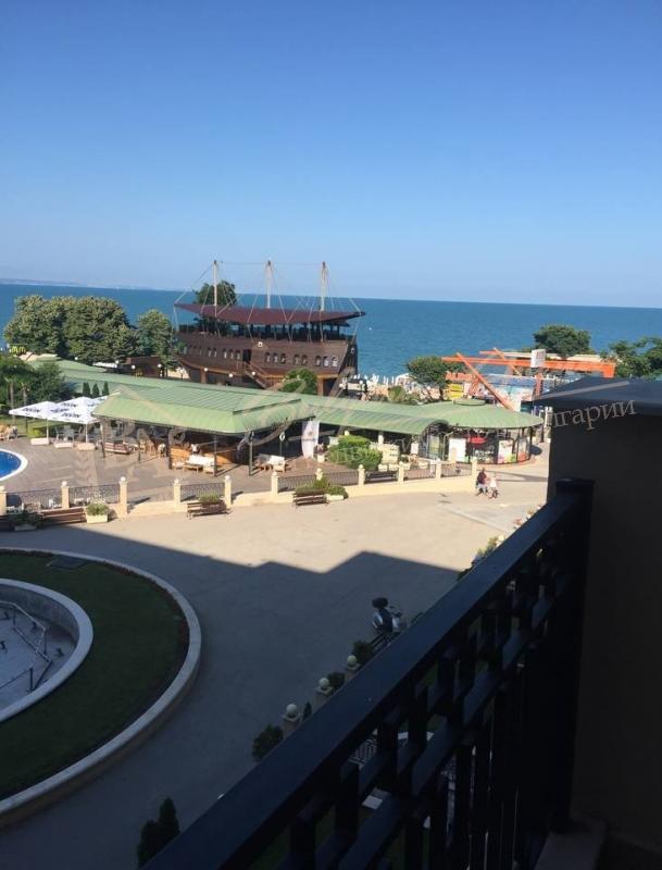 1-Bedroom Apartment on the First Line near Admiral Hotel, Golden Sands