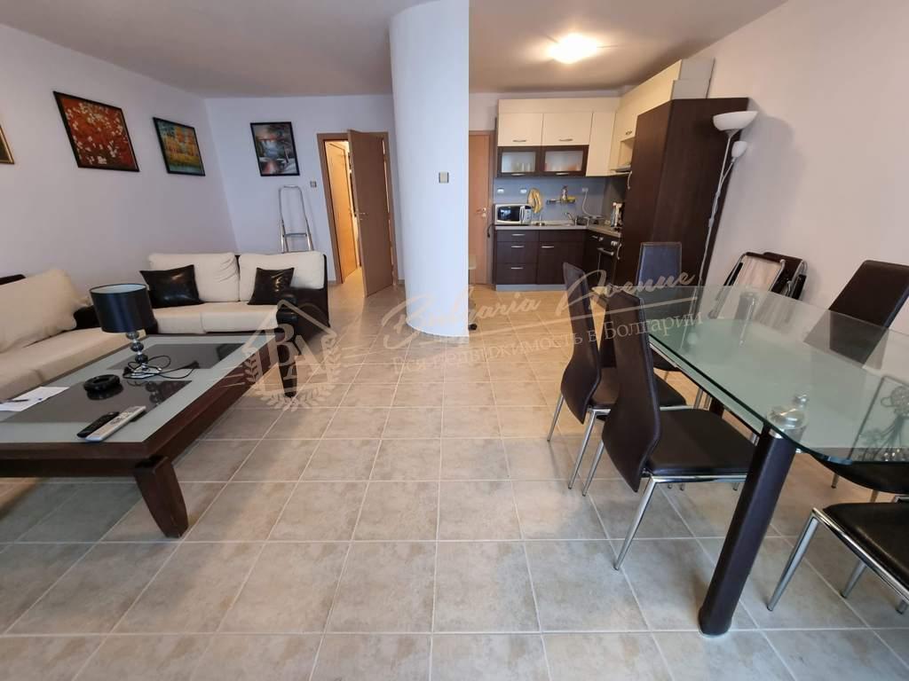 Three-bedroom apartment with sea view, no maintenance fee, Sveti Vlas