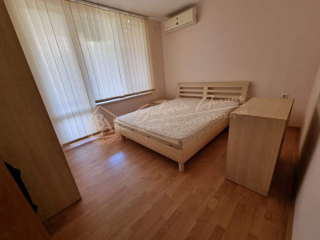 Трехкомнатная квартира с террасой на партере, Святой Влас, к-с Marina View. 20 м от пляжа, вид на море!