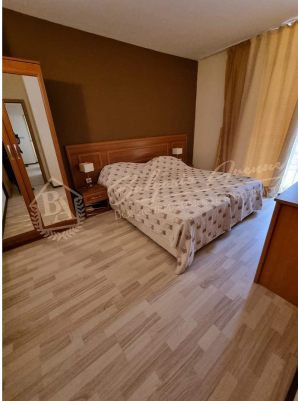 Апартамент c 2 спальнями, комплекс в 200 м от моря, курорт Святой Влас. Низкая такса поддержки