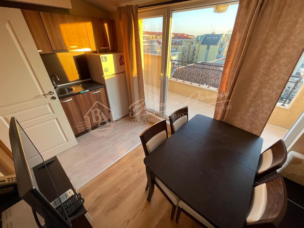 Two-bedroom apartment in the luxurious Messembria Palace complex