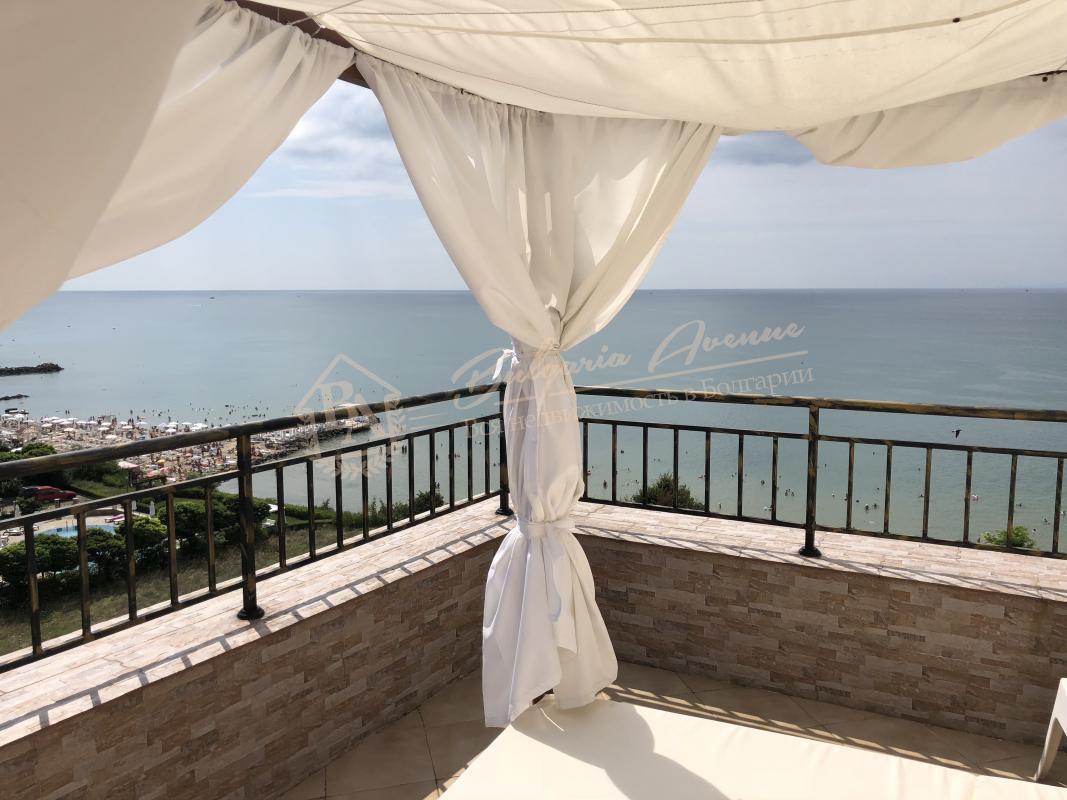 2-Bedroom Apartment with Sea View on the First Line