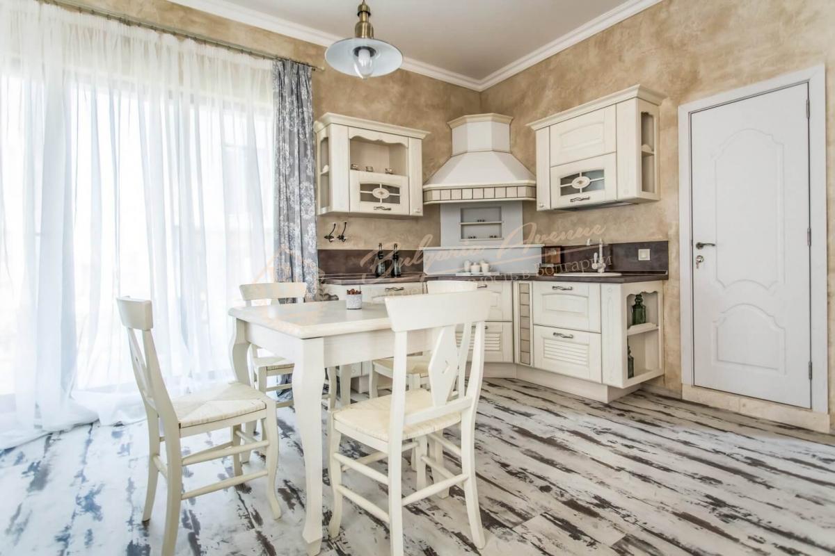 New, modern two-storey house on the first line in Pomorie