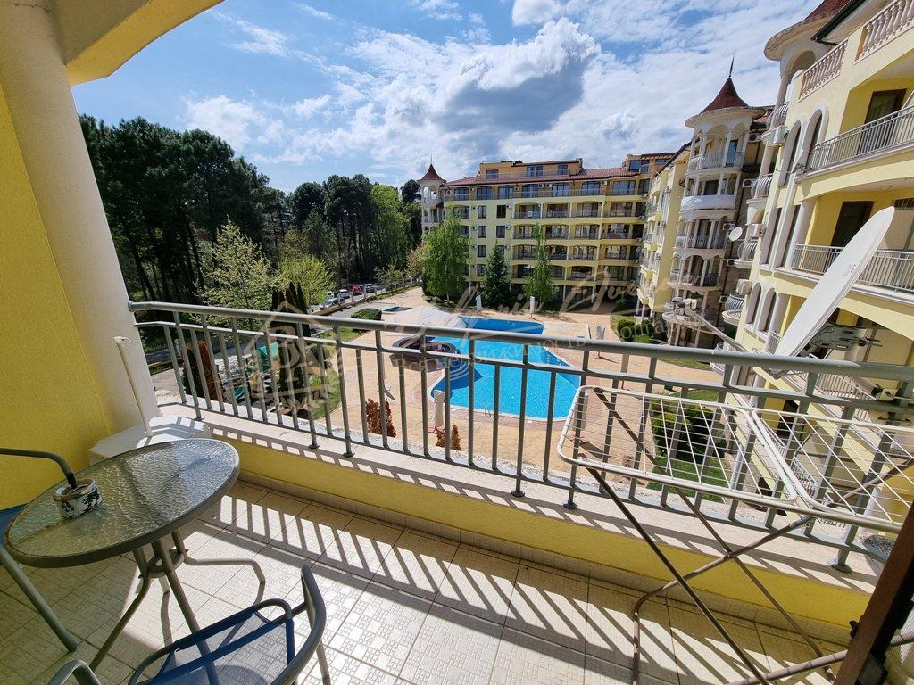 Three-bedroom apartment with 2 bathrooms, 2 terraces, underfloor heating in Summer Dreams, Sunny Beach