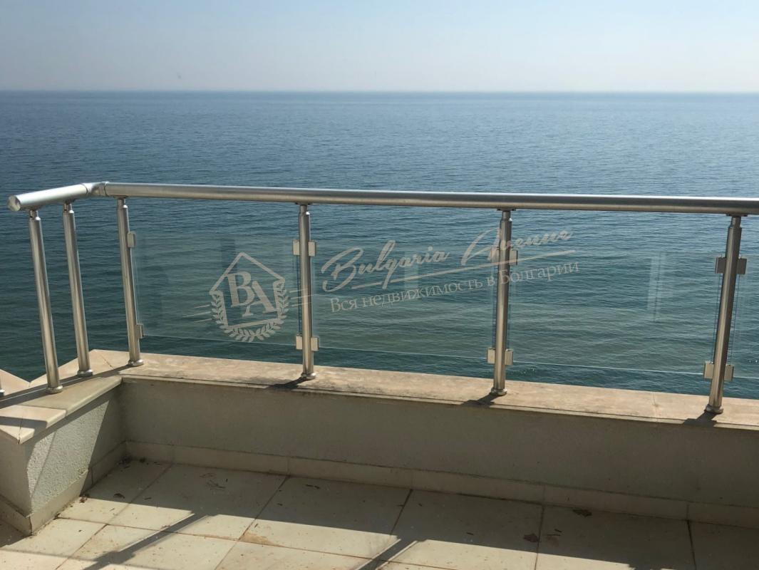 Spacious Maisonette with Panoramic Sea View in Sveti Vlas