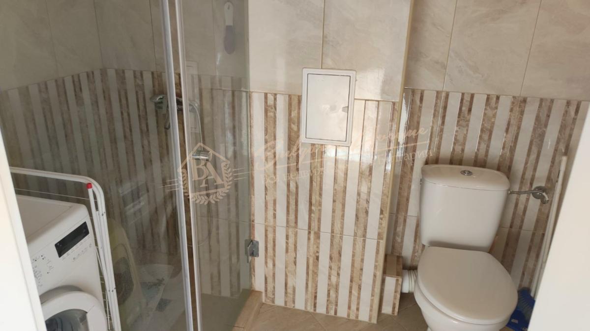 Роскошный апартамент в элитном комплексе Izida Palace, Солнечный Берег