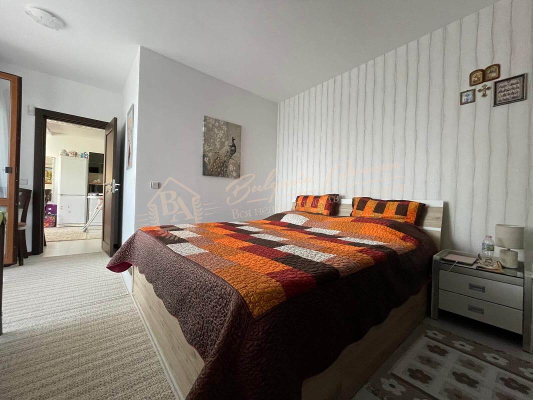 Large apartment with frontal sea view in Rich complex, Nessebar