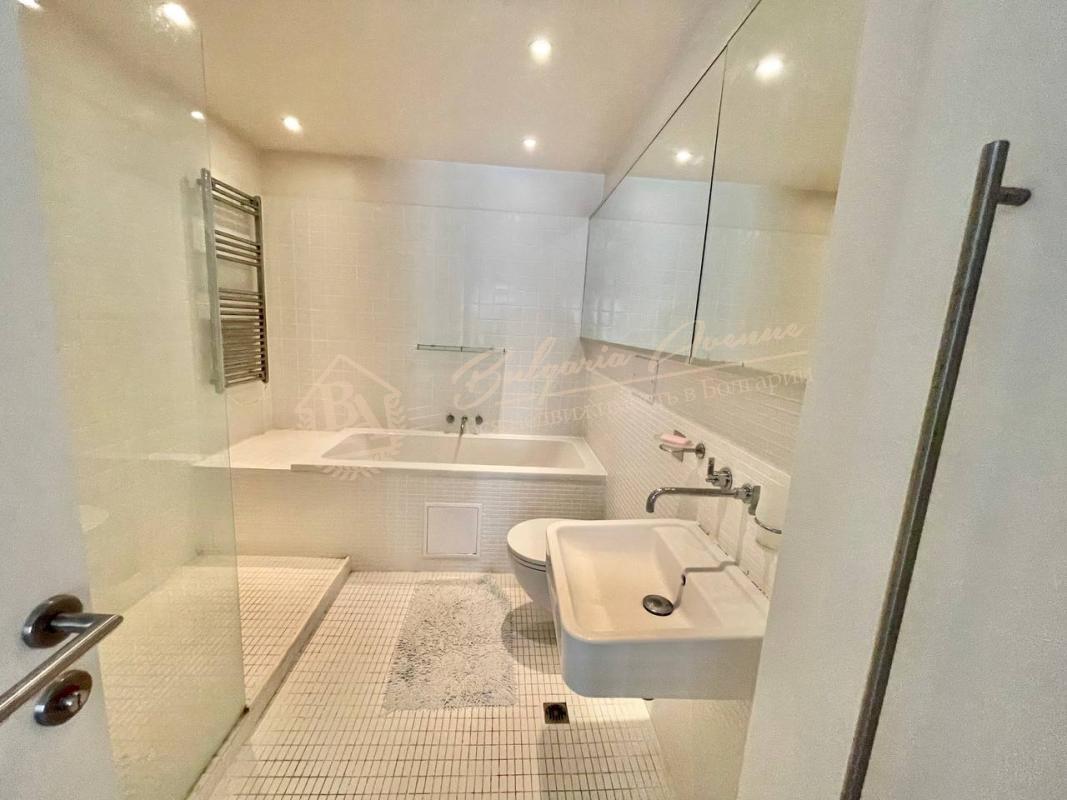 2-Bedroom Apartment on the First Line from the Sea in Obzor - YooBulgaria Complex