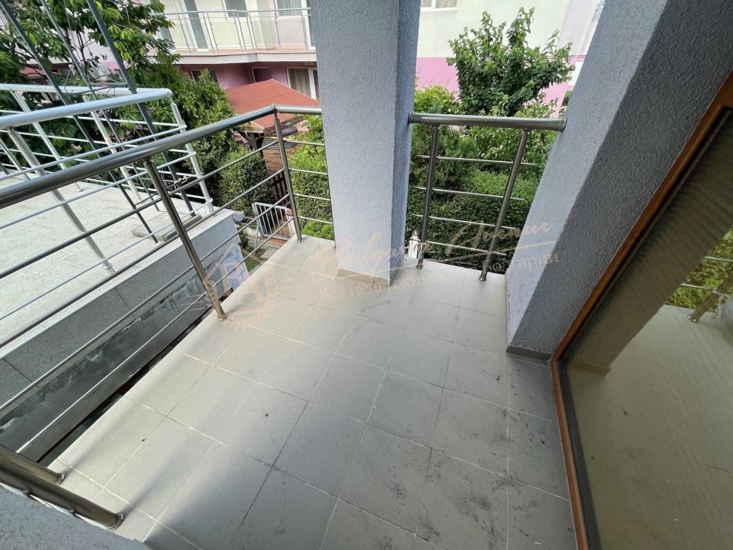 2-Bedroom Apartment in Sveti Vlas, 300 Metres from the Sea. Price Reduced
