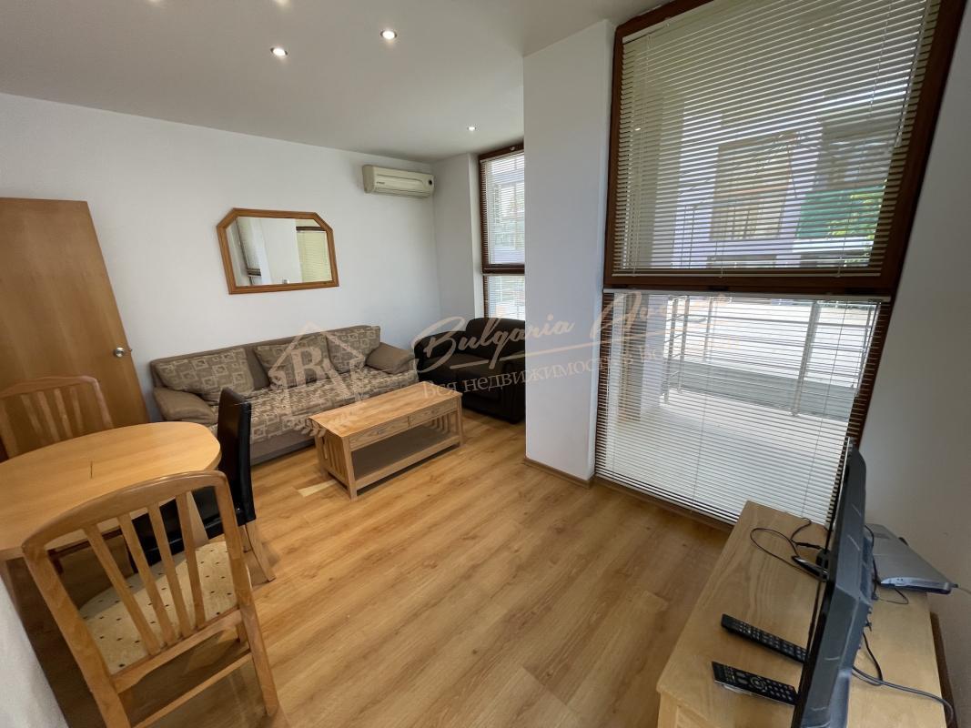 2-Bedroom Apartment in Sveti Vlas, 300 Metres from the Sea. Price Reduced