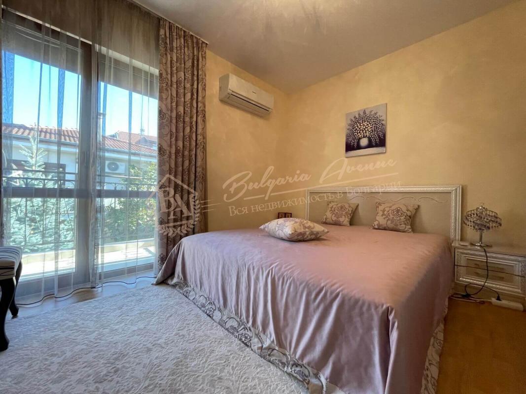 Two-storey villa with swimming pool and fireplace in the luxury cottage complex Vip Villas Elitonia, Ravda