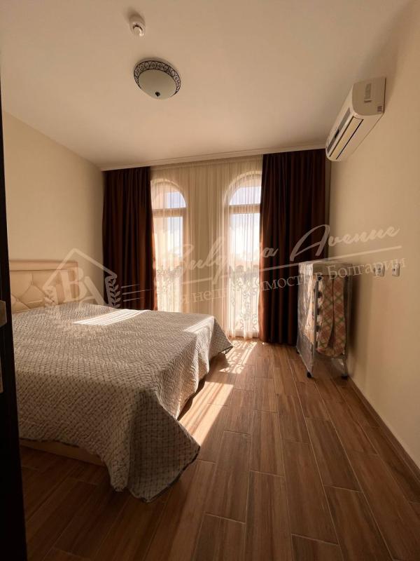 1-Bedroom Apartment in Cascadas 10 Complex, Sunny Beach - Luxurious Terrace View