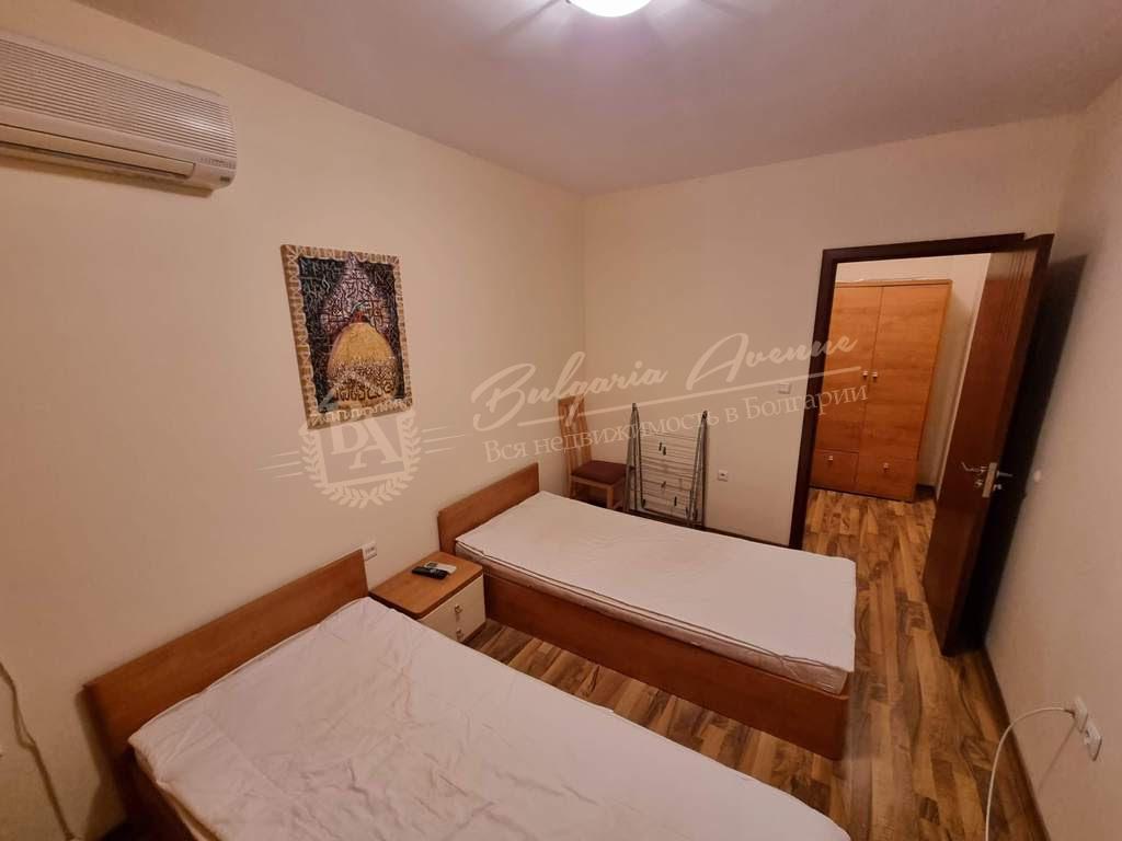 Three-Bedroom Apartment in Apollon 2 Complex, Nessebar - Property Near the Sea