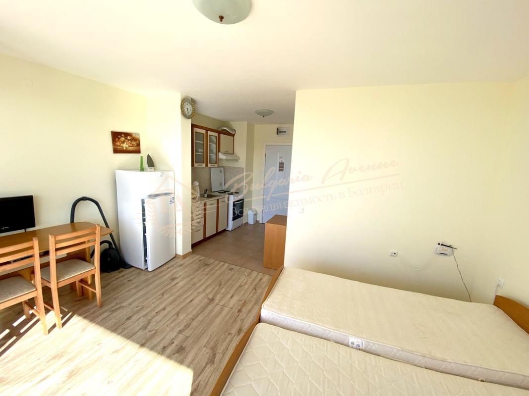 Studio apartment with a stunning sea view in a first-line complex "Marina View Fort Beach", Sveti Vlas
