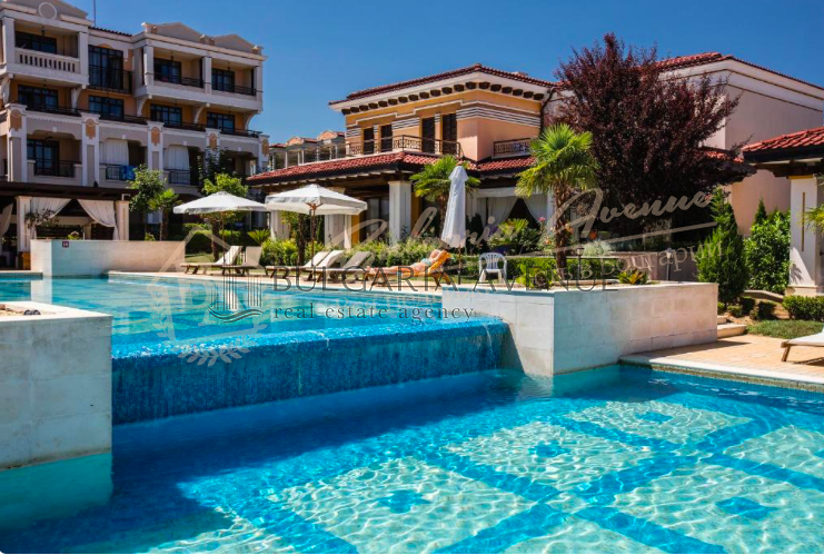 Price Reduced! Townhouse in Green Life, Sozopol - First Line
