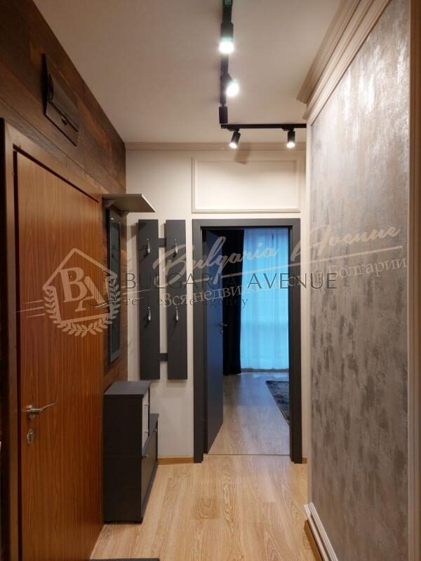 Two-bedroom apartment without maintenance fee in Pomorie, sea - 300 metres