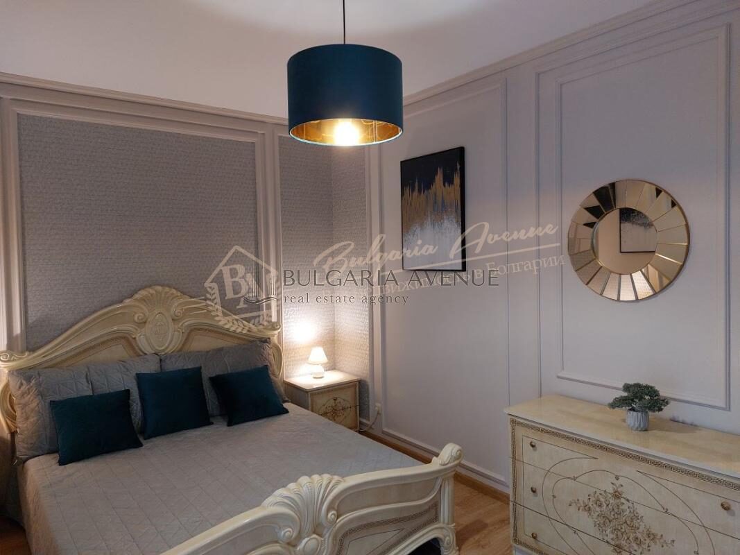 Two-bedroom apartment without maintenance fee in Pomorie, sea - 300 metres
