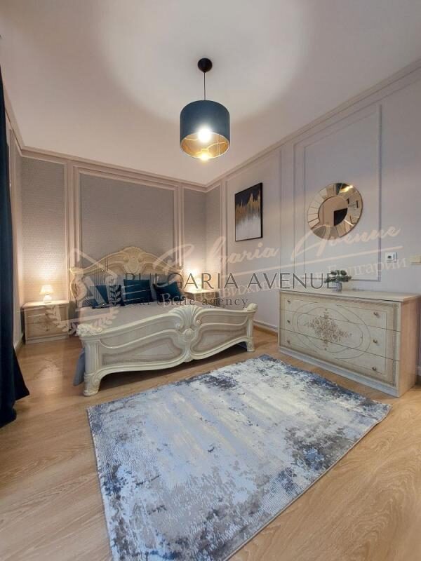 Two-bedroom apartment without maintenance fee in Pomorie, sea - 300 metres