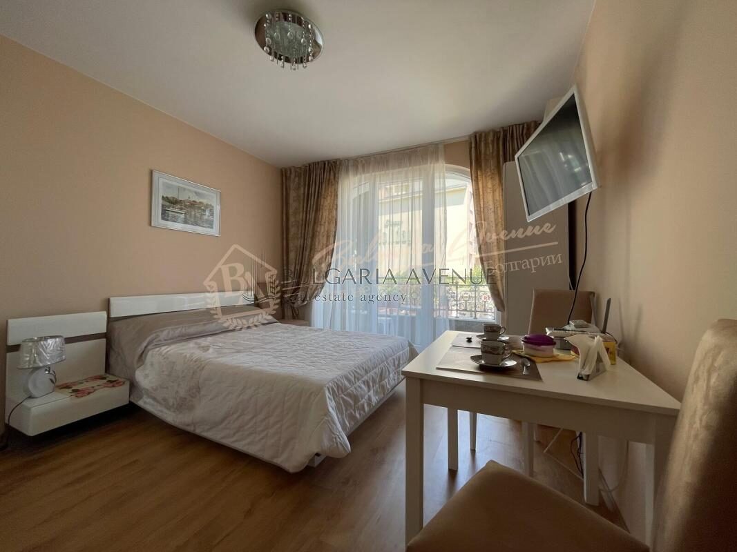 Stylish studio in the elegant Messembria Palace complex, Sunny Beach
