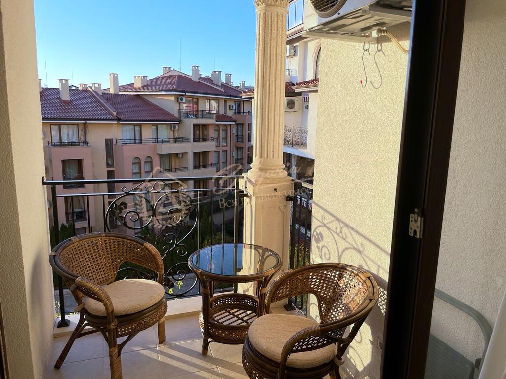Three-bedroom apartment in the elite complex Artur, Sveti Vlas