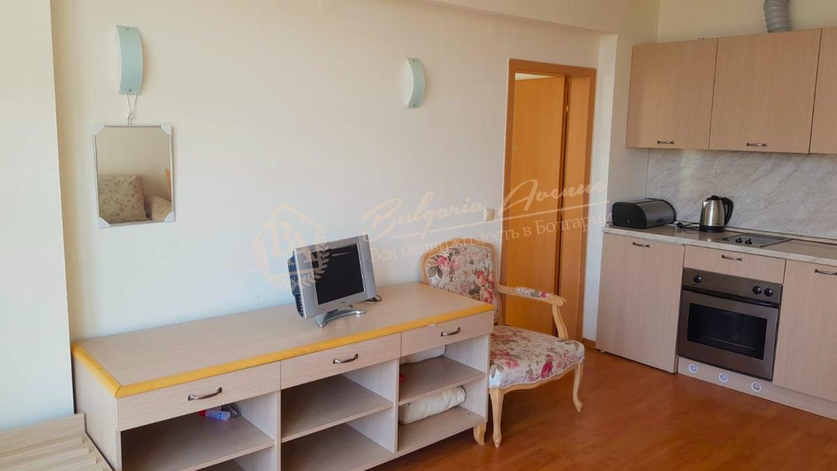 1-Bedroom Apartment in 4* Grand Hotel Oasis Complex, Sunny Beach