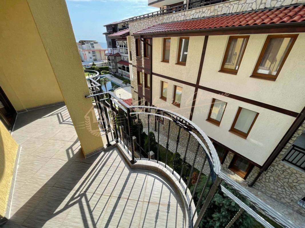 Большой трехкомнатный апартамент с видом на море в комплексе VILLA DALI, Святой Влас