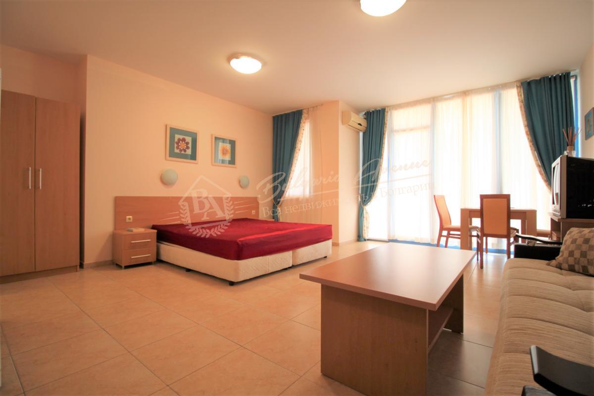 Spacious 2+2 studio, second line in Sunny Beach complex