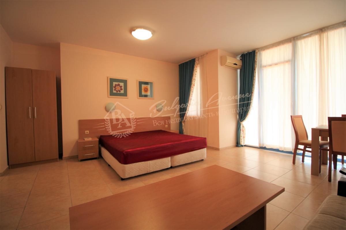 Spacious 2+2 studio, second line in Sunny Beach complex