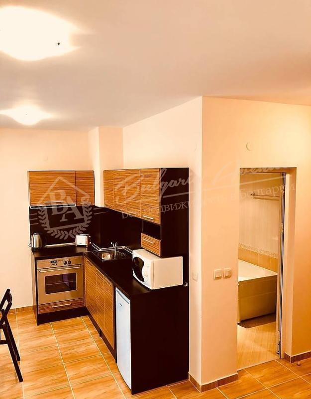 Spacious, cosy studio 50 m from the beach, in Sveti Vlas