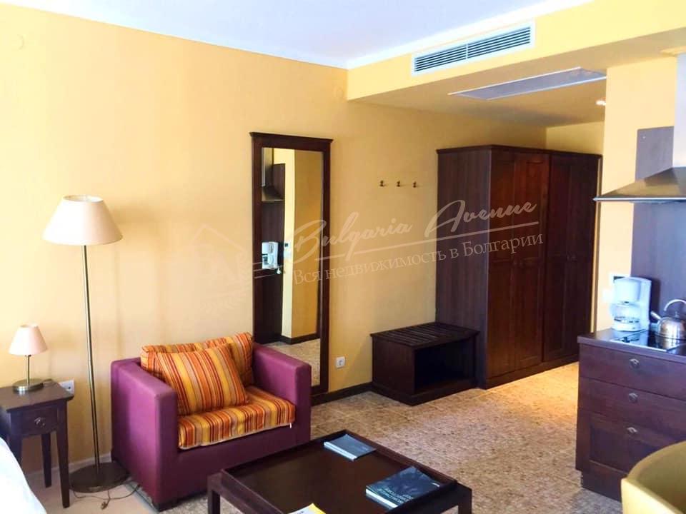 Spacious studio in the elite Barcelo Royal Beach complex, Sunny Beach