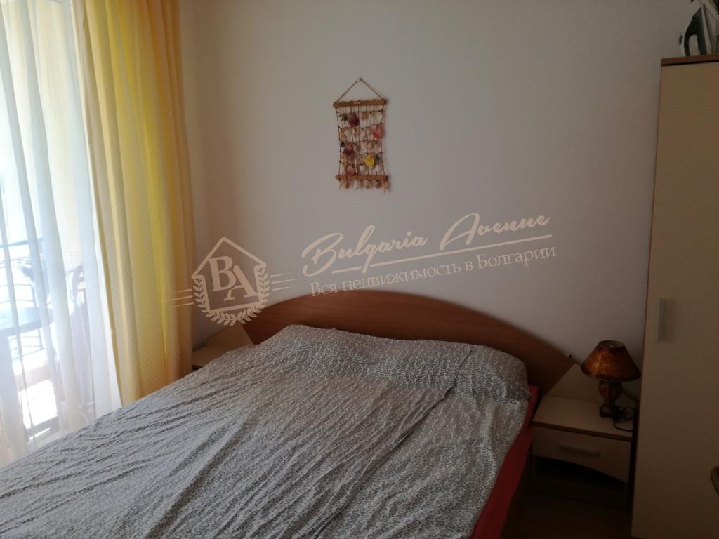Two-bedroom apartment with furniture near the sea, Sunny Beach