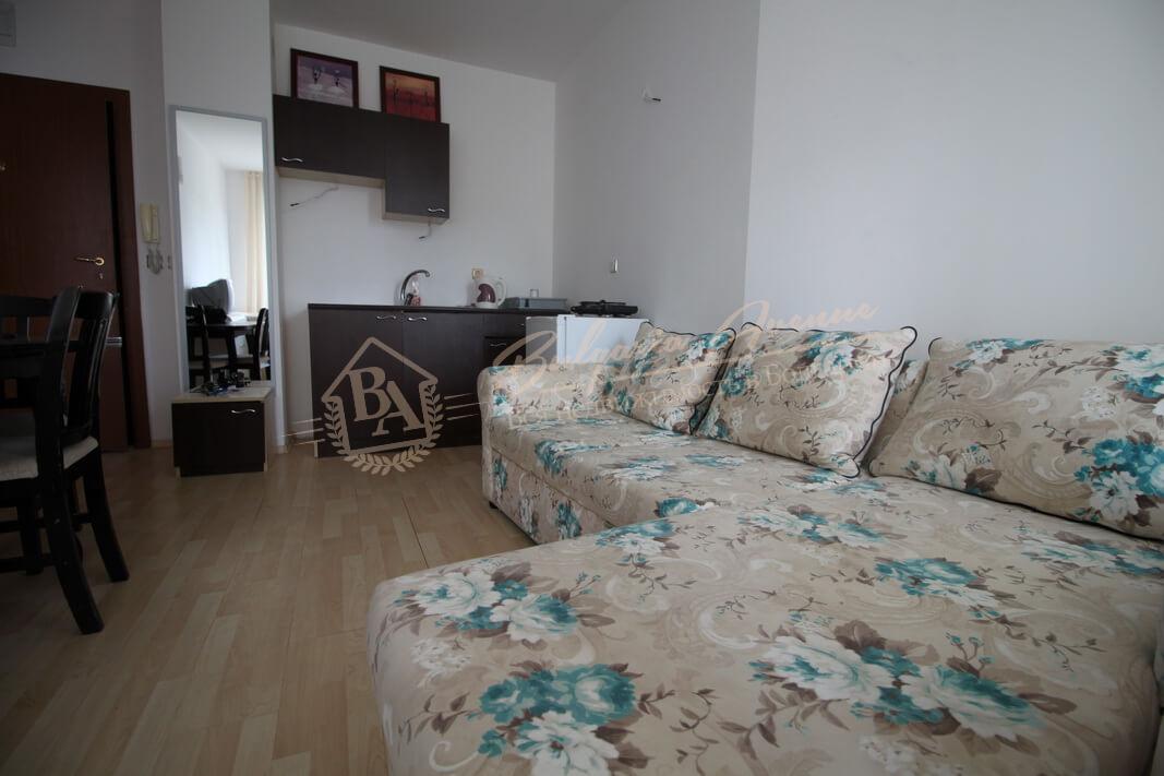 Cosy 1-Bedroom Apartment, Sunny Beach