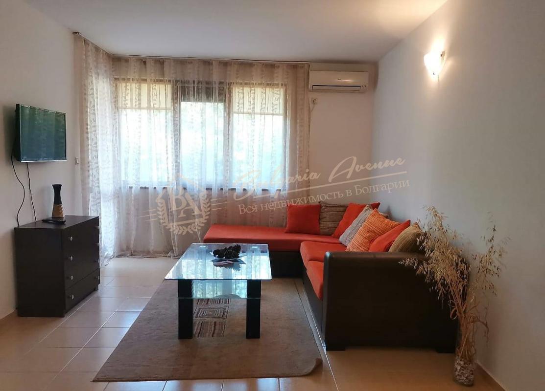 New two-bedroom apartment with furniture by the sea in Sunny Beach