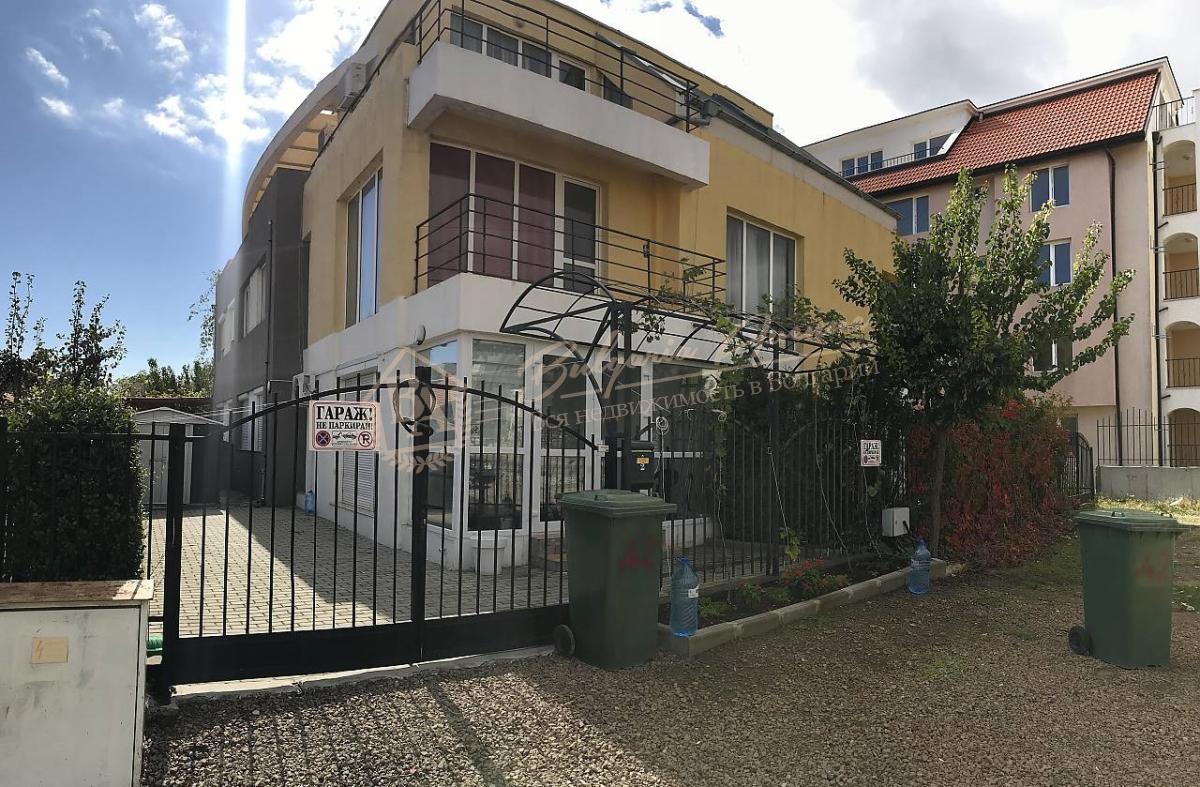 Two-Bedroom Apartment in a Residential Building in Ravda with No Maintenance Fee