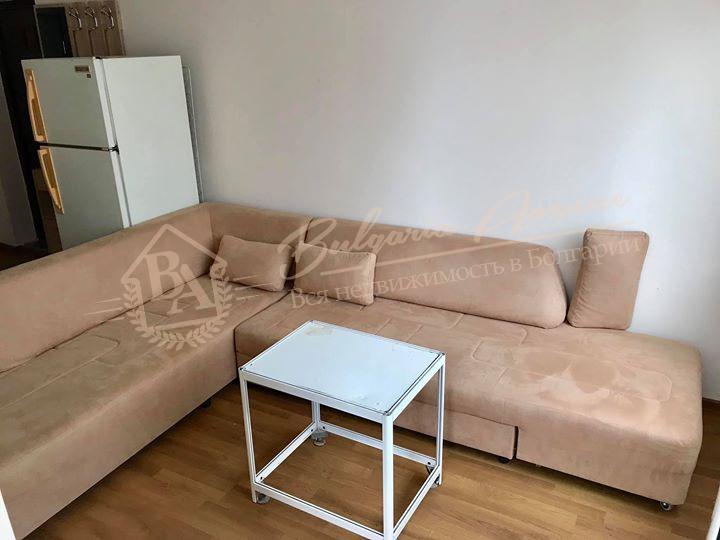 Two-bedroom apartment with furniture, no maintenance fees in Nessebar