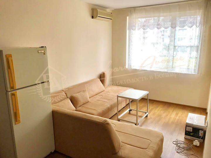 Two-bedroom apartment with furniture, no maintenance fees in Nessebar
