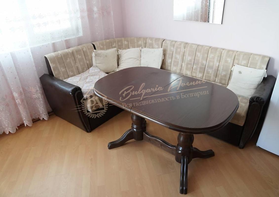 Two-bedroom apartment without maintenance fee by the sea in Ravda