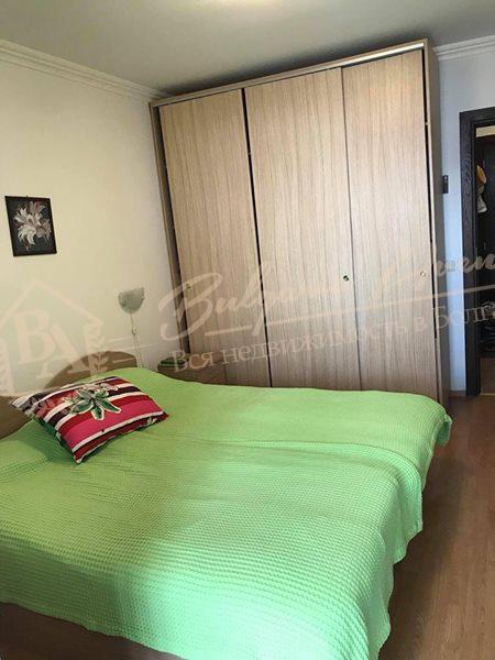 Two-bedroom apartment with sea view in the prestigious area of Sveti Vlas