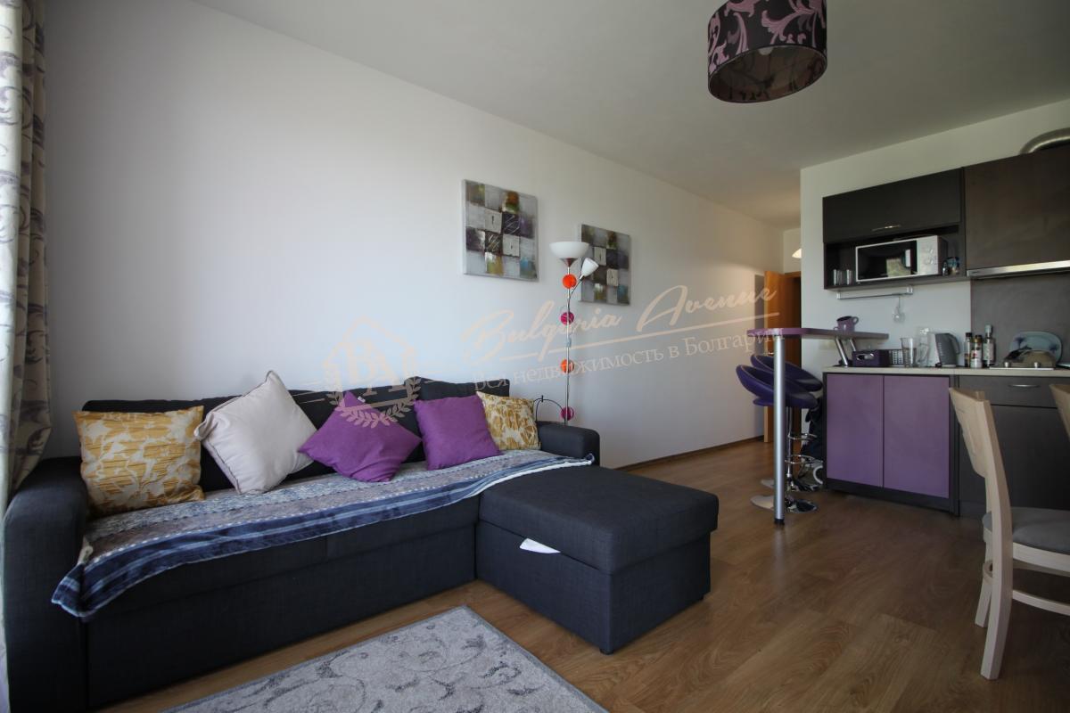 Designer 1-Bedroom Apartment, Sunny Beach