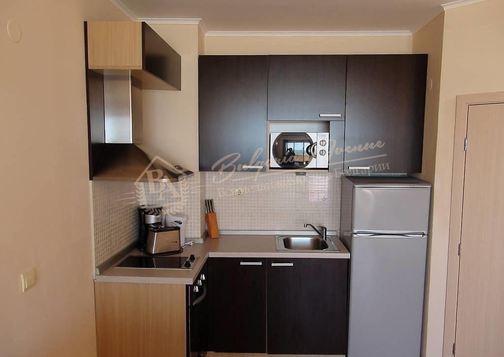 Spacious two-bedroom apartment with sea view on the first line, Obzor