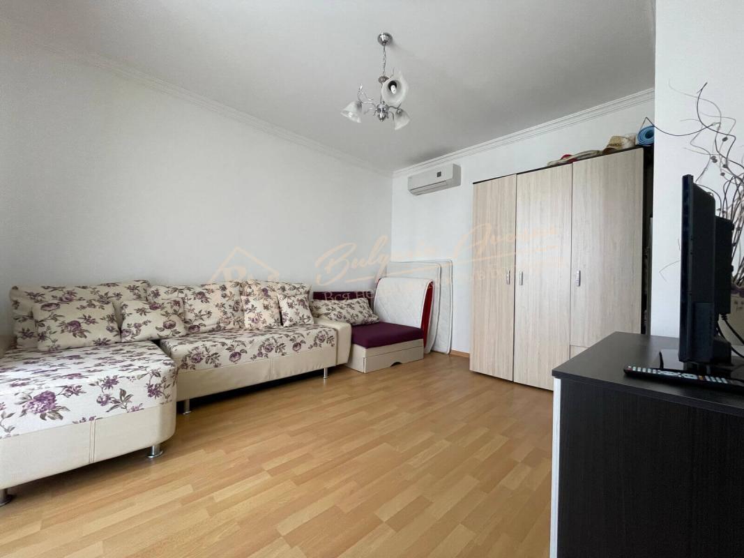 Studio in the Magnolia Residence 2 complex, Sunny Beach