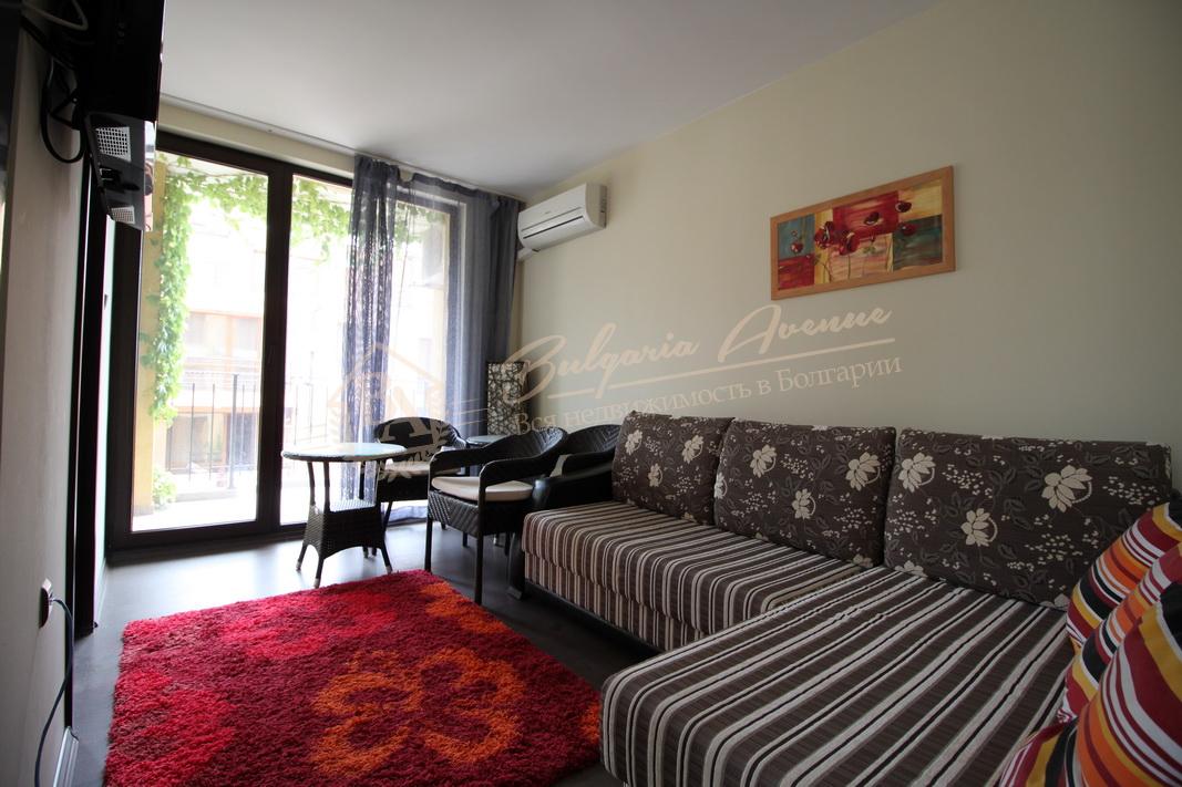 Bright, cosy 1-bedroom apartment with sea view in Sveti Vlas