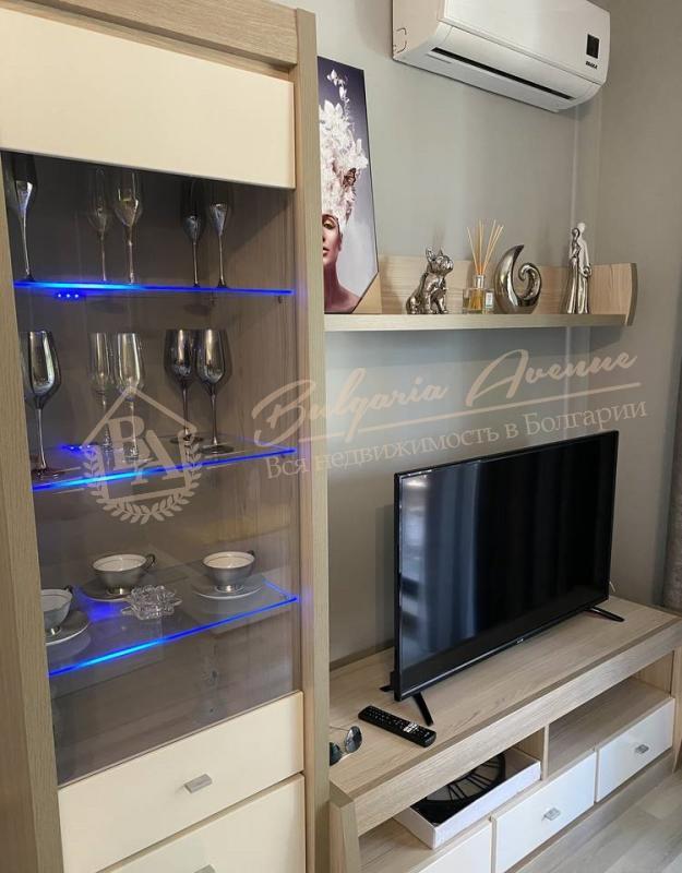 1-Bedroom Apartment with Beautiful Terrace 150 m from the Sea in Nessebar