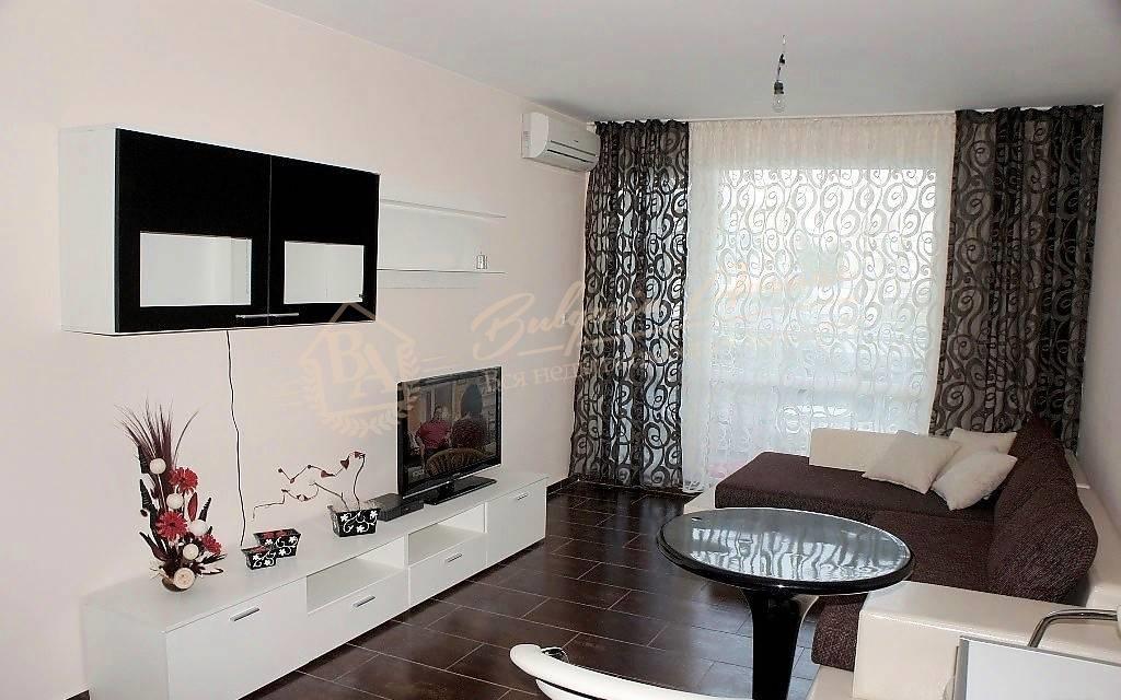 Two-Bedroom Furnished Apartment on the Coast in Ravda