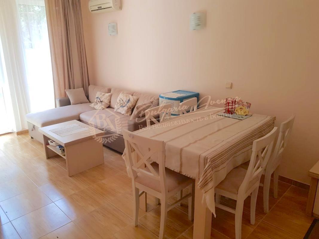 Furnished 1-bedroom apartment 100 m from the sea, Sveti Vlas