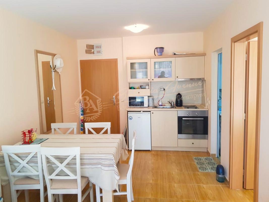 Furnished 1-bedroom apartment 100 m from the sea, Sveti Vlas